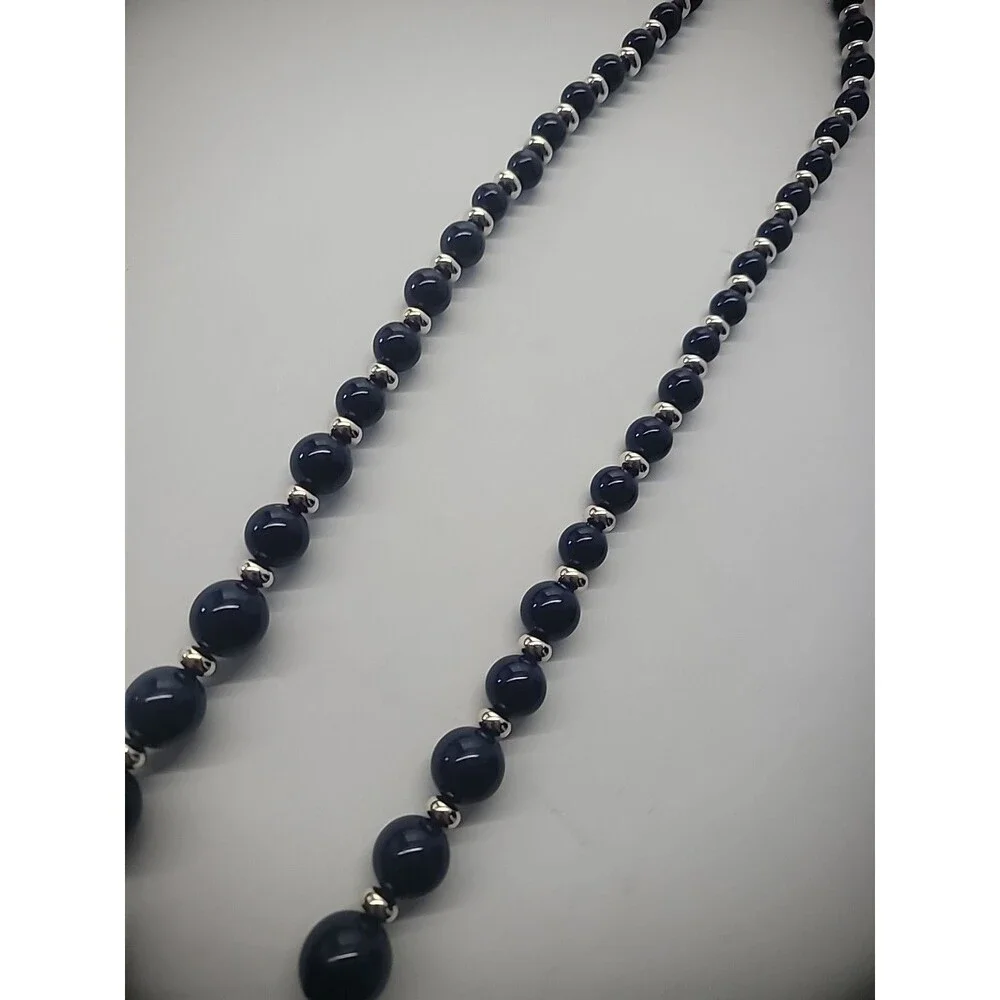 Vintage Necklace Beaded Blue Silver Tone Accent Graduated Jewelry Costume - Picture 8 of 10
